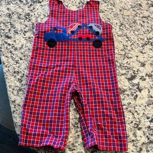 Boys outfit size 24m